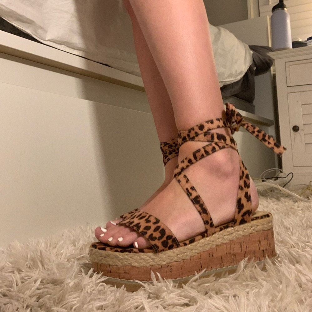 Krush Platform Cheetah wedges